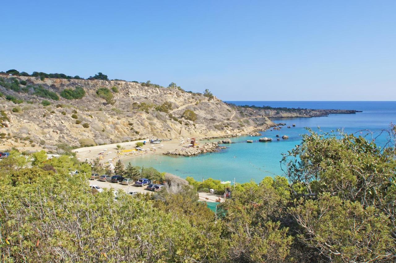 Villa Thea Athena Protaras Exteriör bild