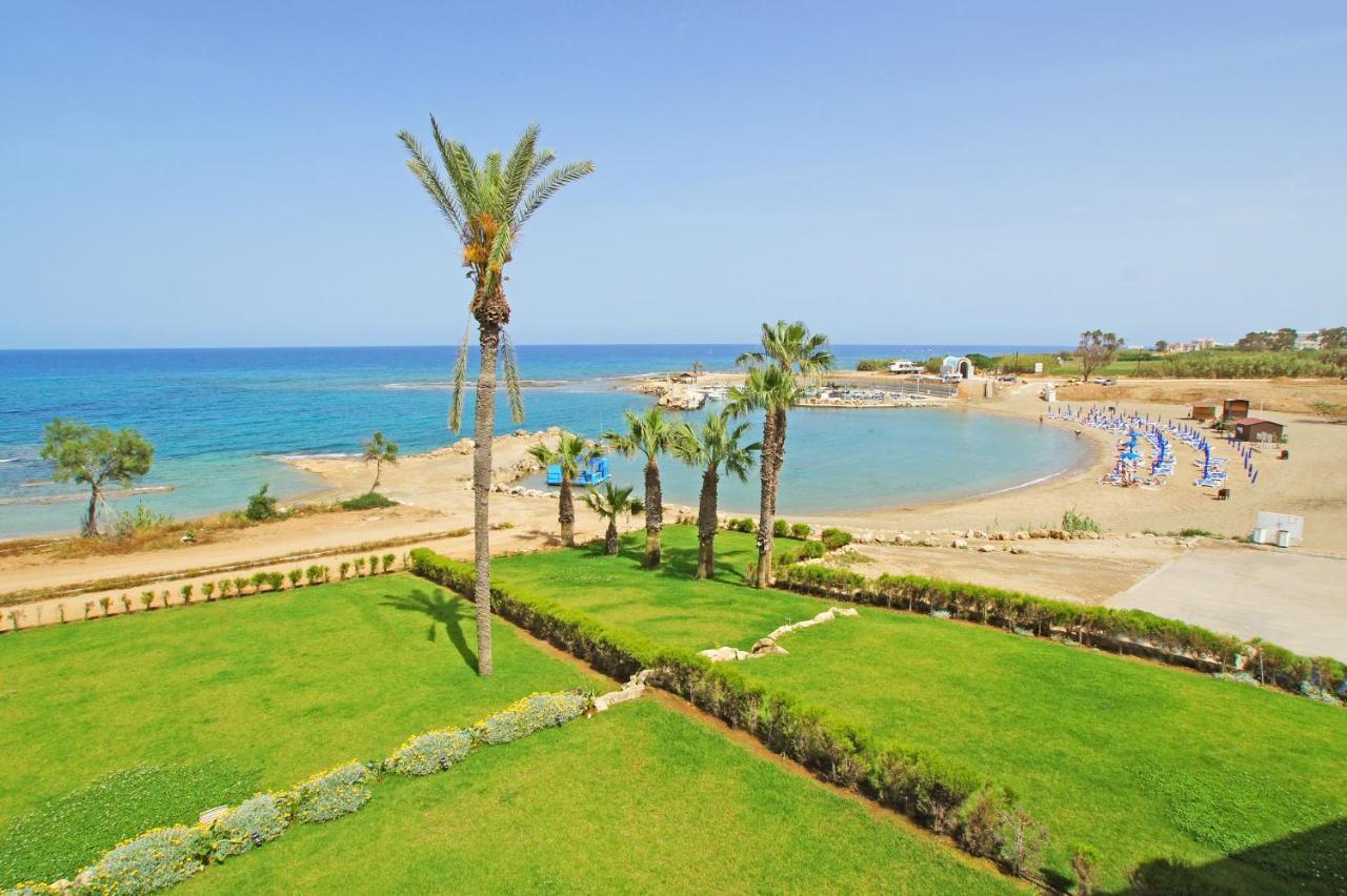 Villa Thea Athena Protaras Exteriör bild